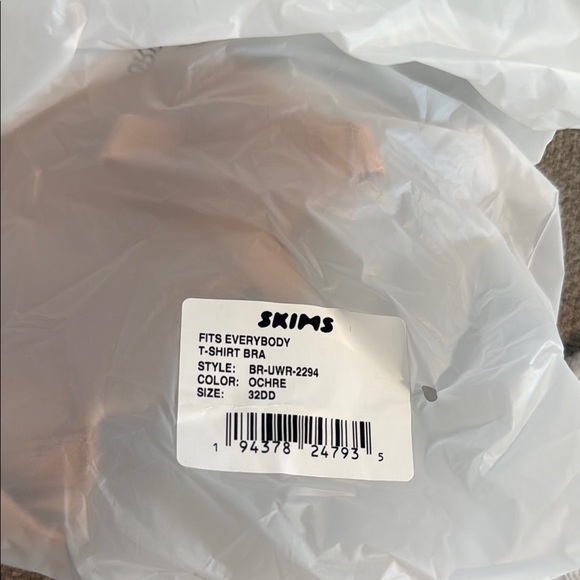 Skims T-Shirt Bra Ochre - 32DD - Picture 5 of 5